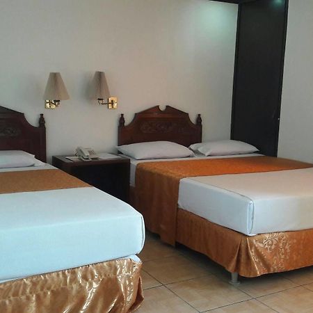 Don Felipe Hotel Ormoc Exteriér fotografie