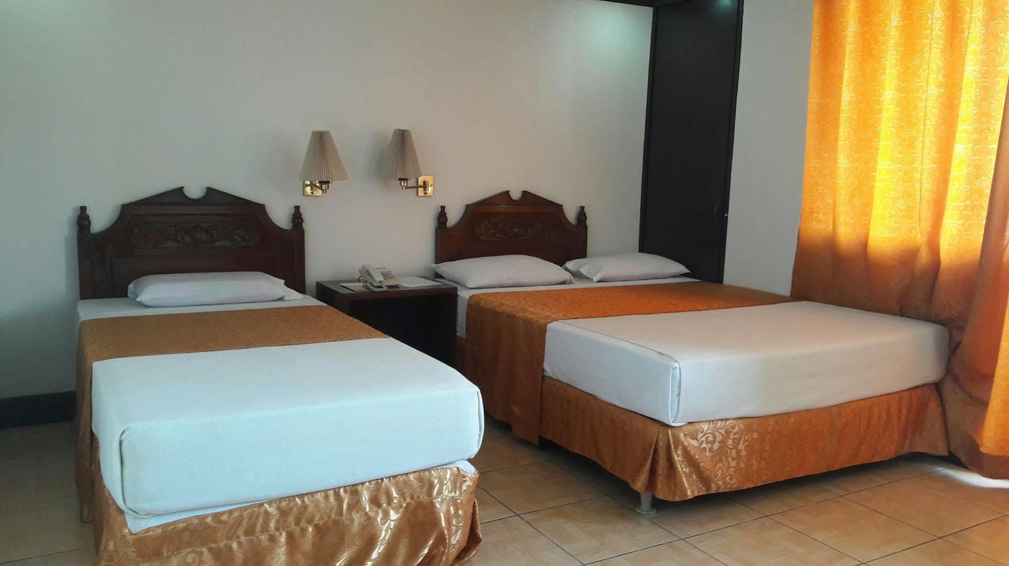 Don Felipe Hotel Ormoc Exteriér fotografie